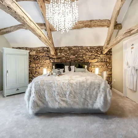 The Nook - Uk44735