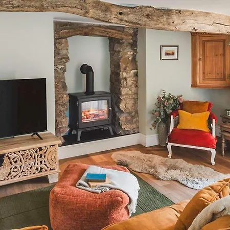 Holiday home The Nook - Uk44735 Tallentire